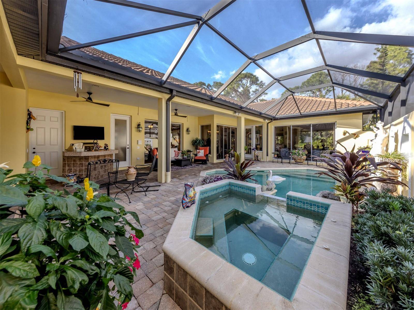 505 CHEVAL DR, Venice, FL 34292
