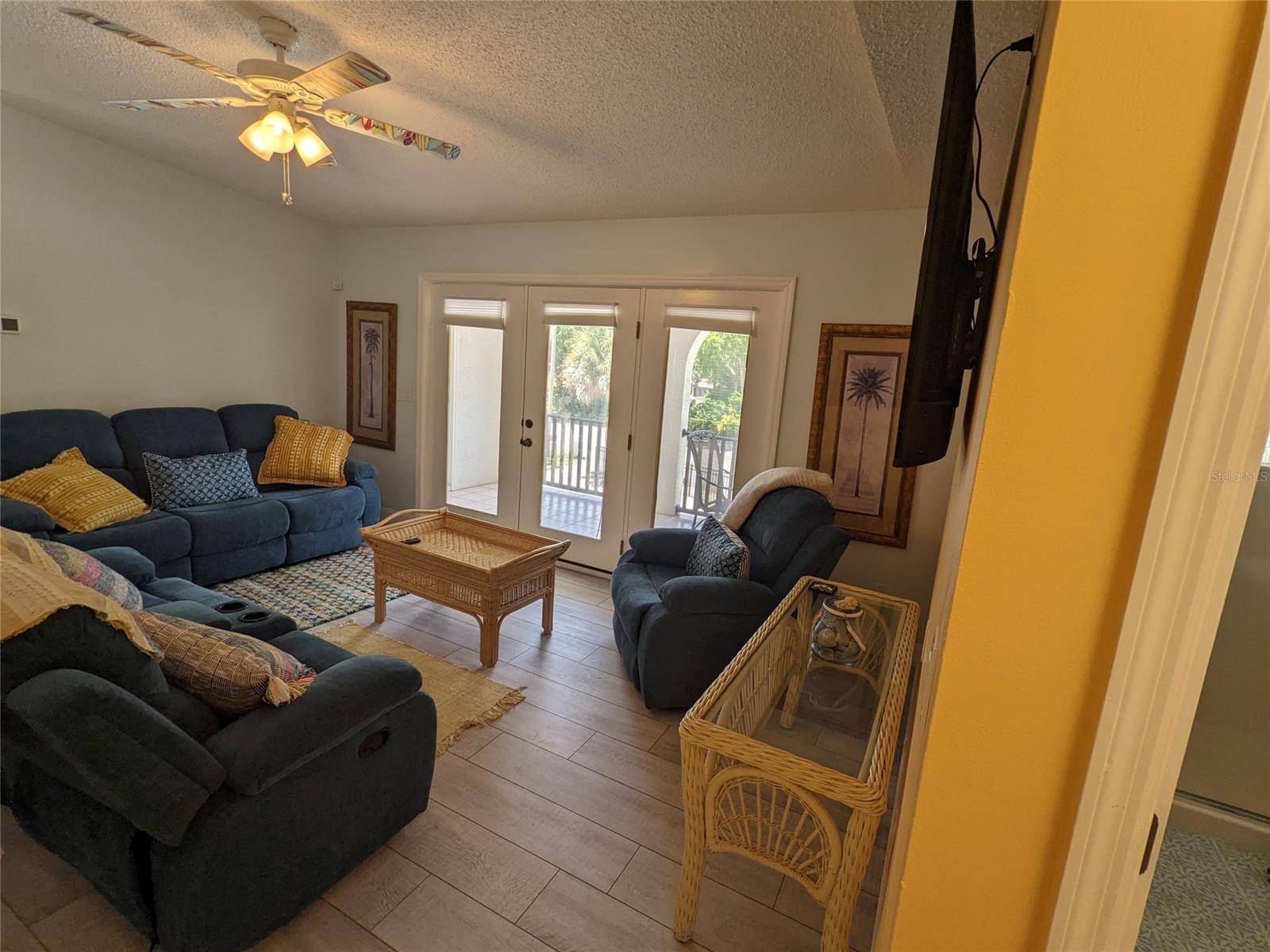 203 CANOVA DR, New Smyrna Beach, FL 32169
