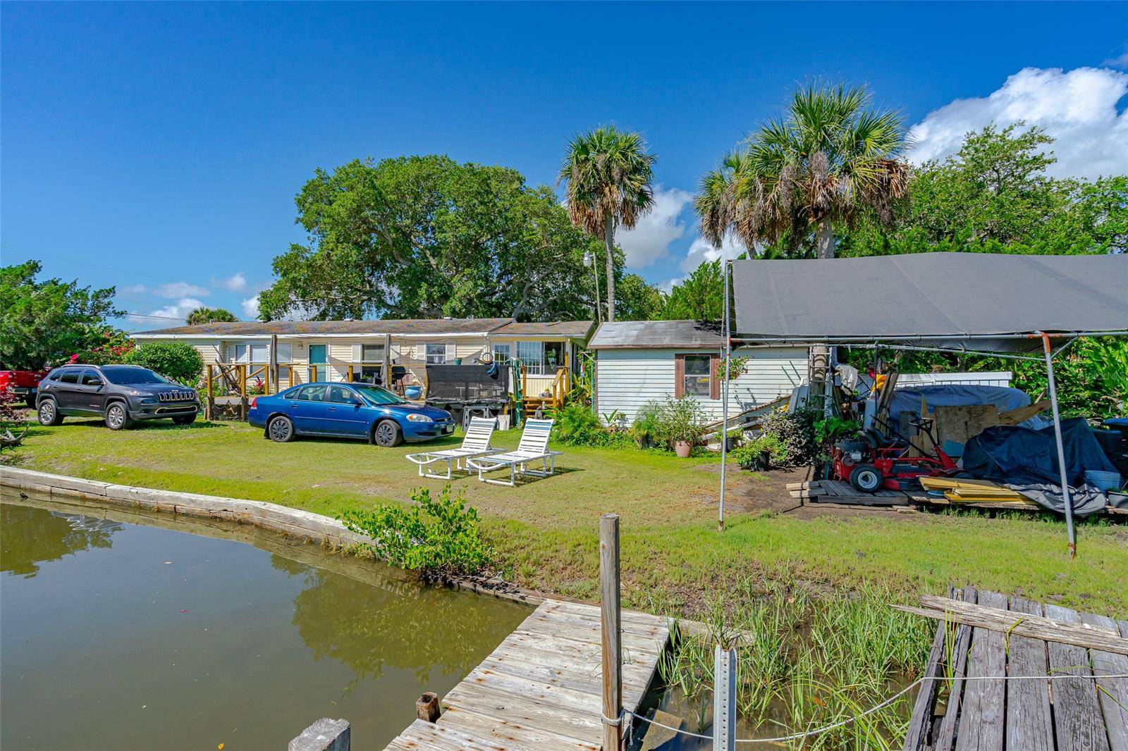 416 E Halifax AVE, Oak Hill, FL 32759