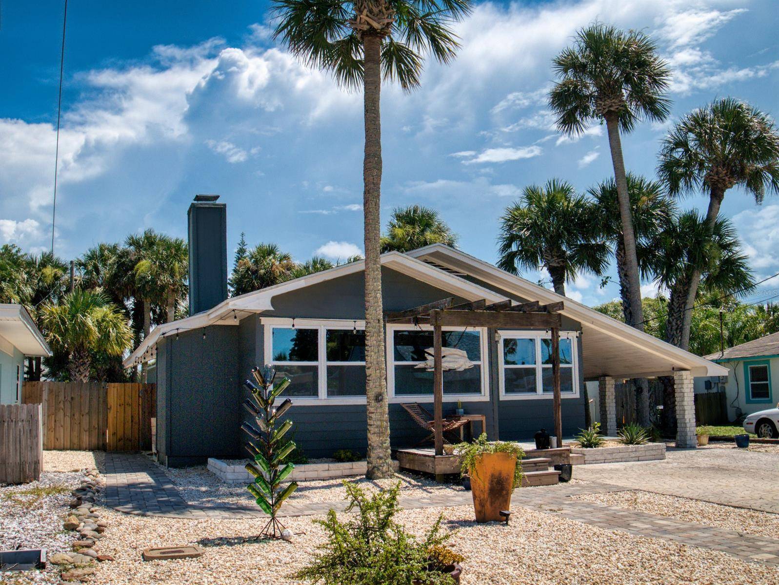 207 Kirkland RD, New Smyrna Beach, FL 32169