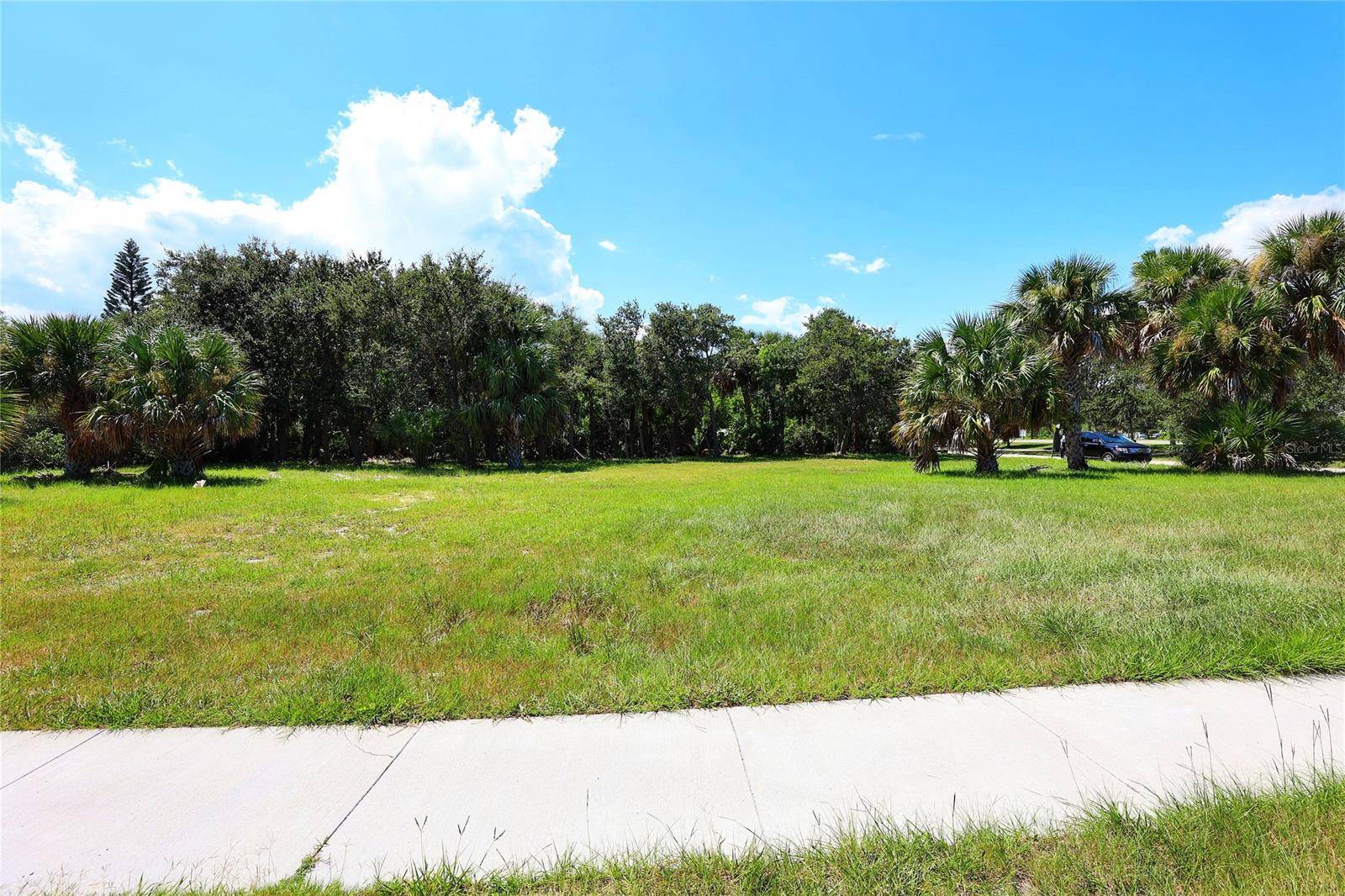102 DESOTO DR, New Smyrna Beach, FL 32169