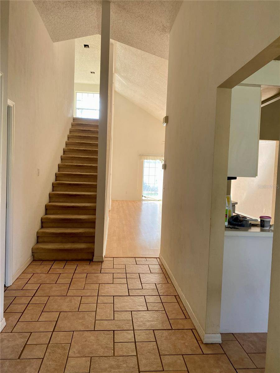 101 BRAEBURN CIR, Daytona Beach, FL 32114