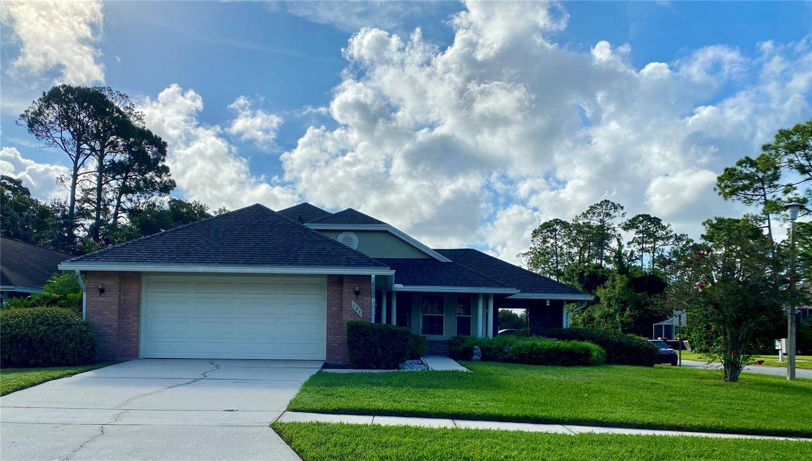 101 BRAEBURN CIR, Daytona Beach, FL 32114