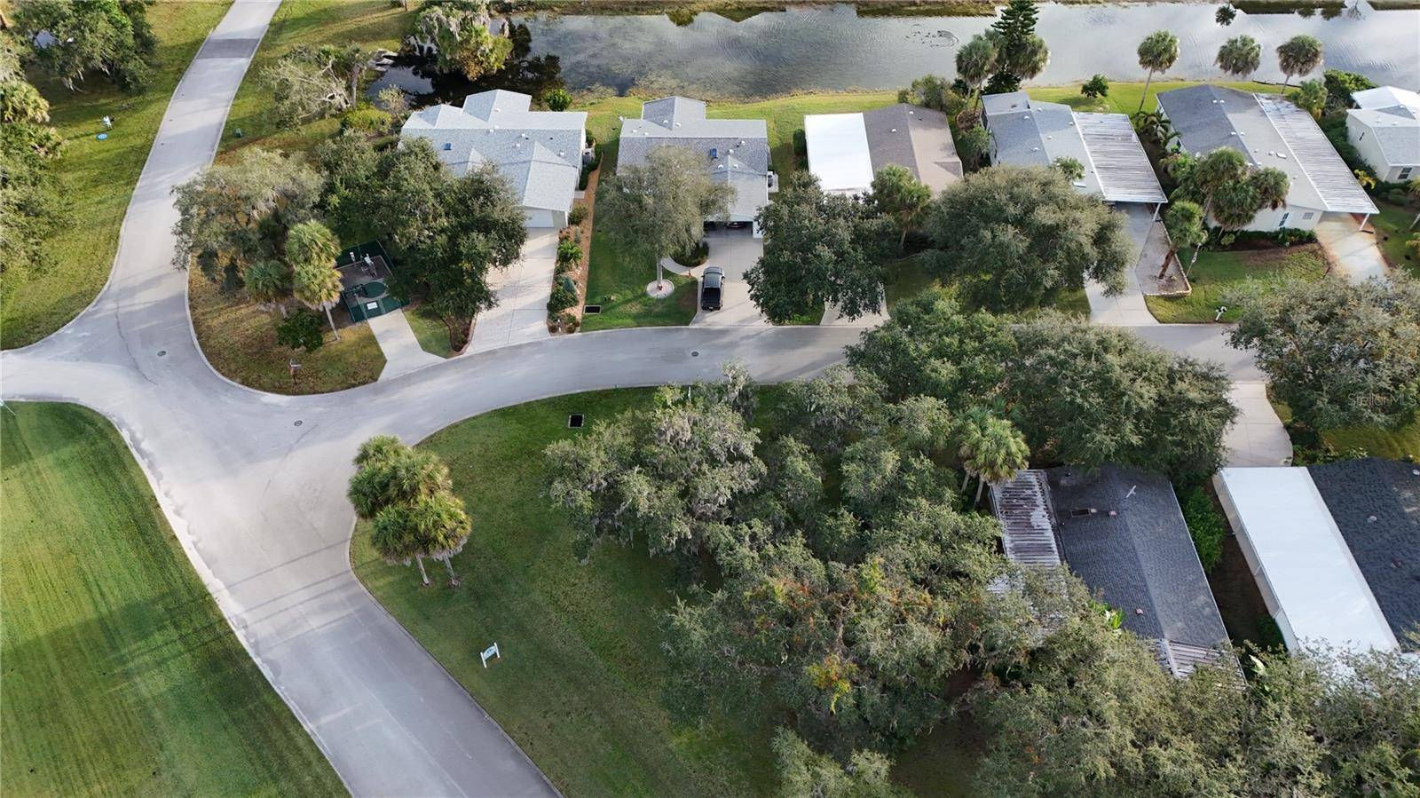 498 SIOUX BLVD, Oak Hill, FL 32759