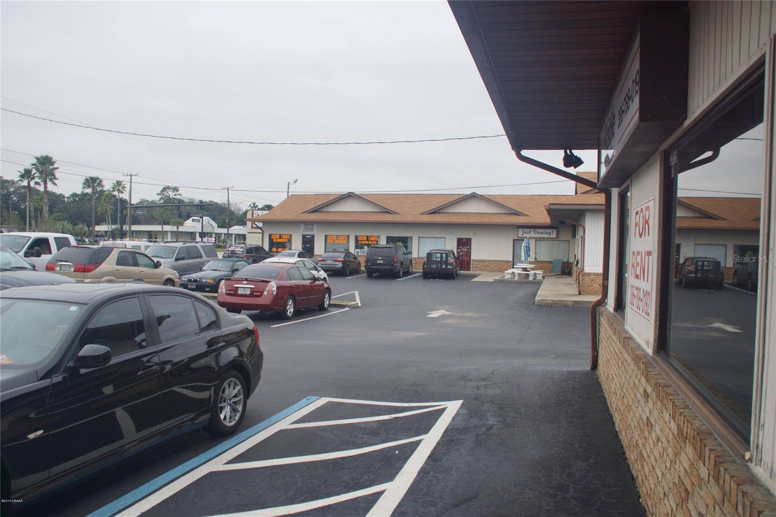 2355 S RIDGEWOOD AVE, South Daytona, FL 32119
