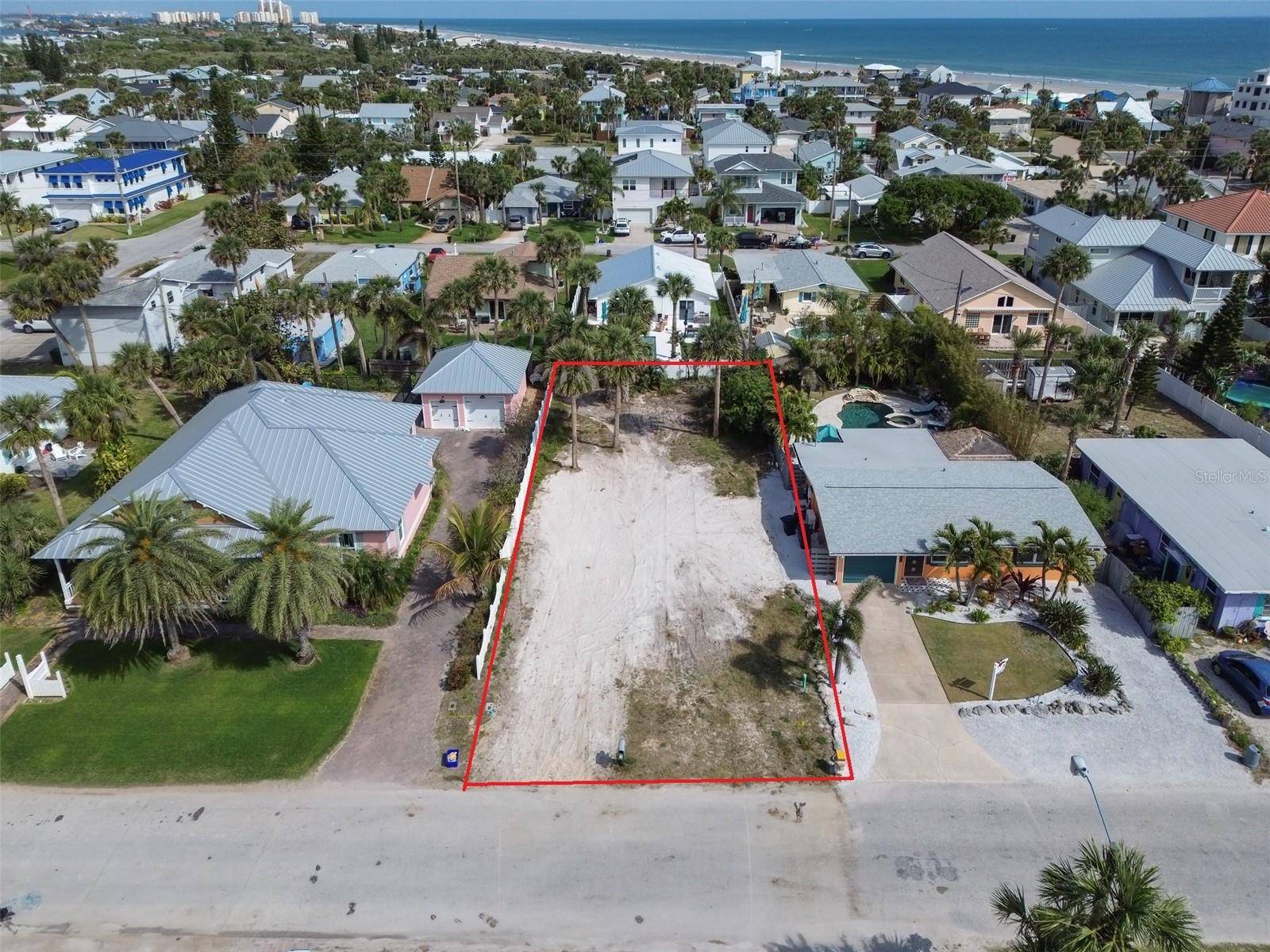 306 NORMANDY AVE, New Smyrna Beach, FL 32169