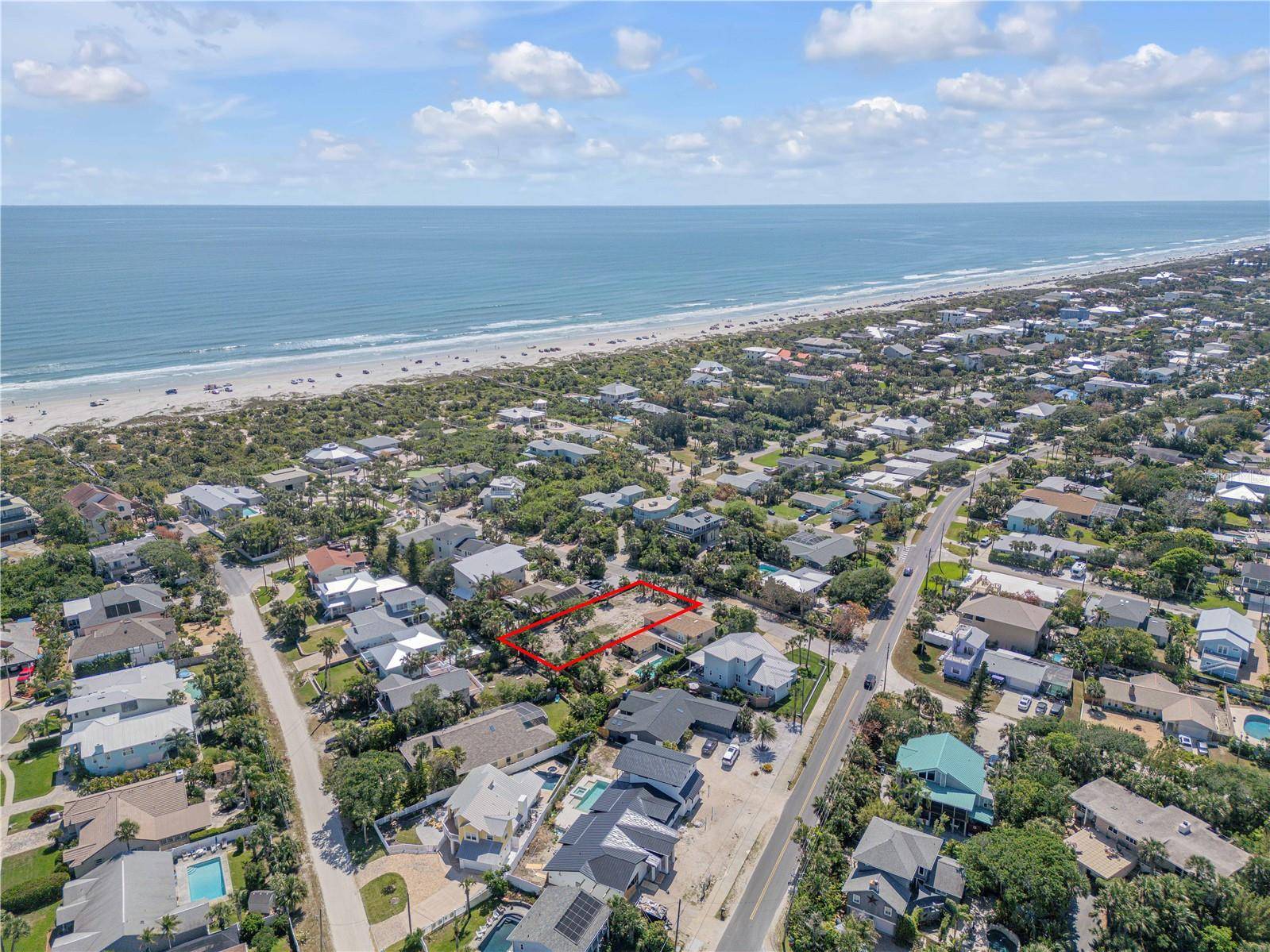 204 DUNE CIR, New Smyrna Beach, FL 32169