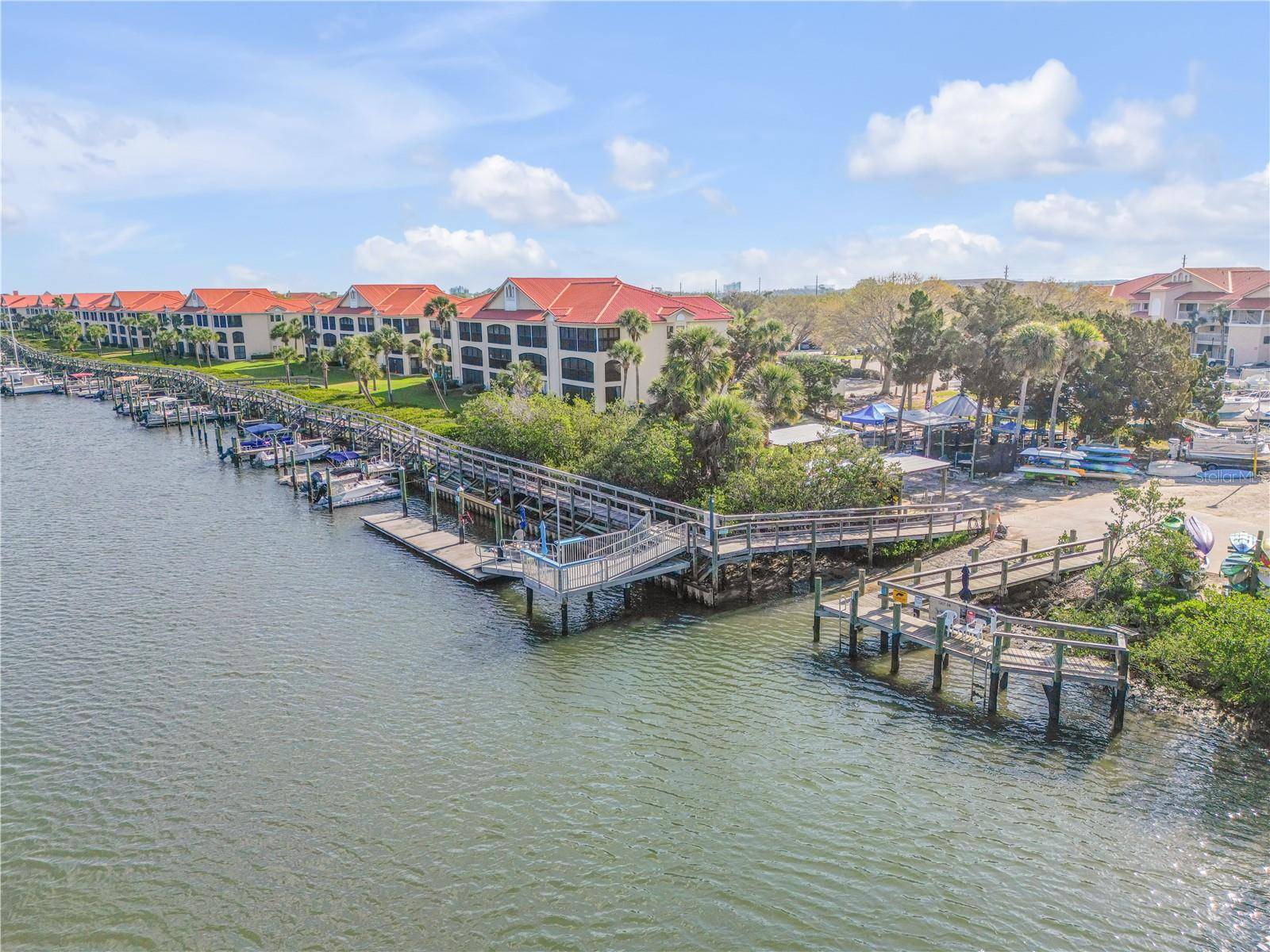 460 BOUCHELLE DR #104, New Smyrna Beach, FL 32169