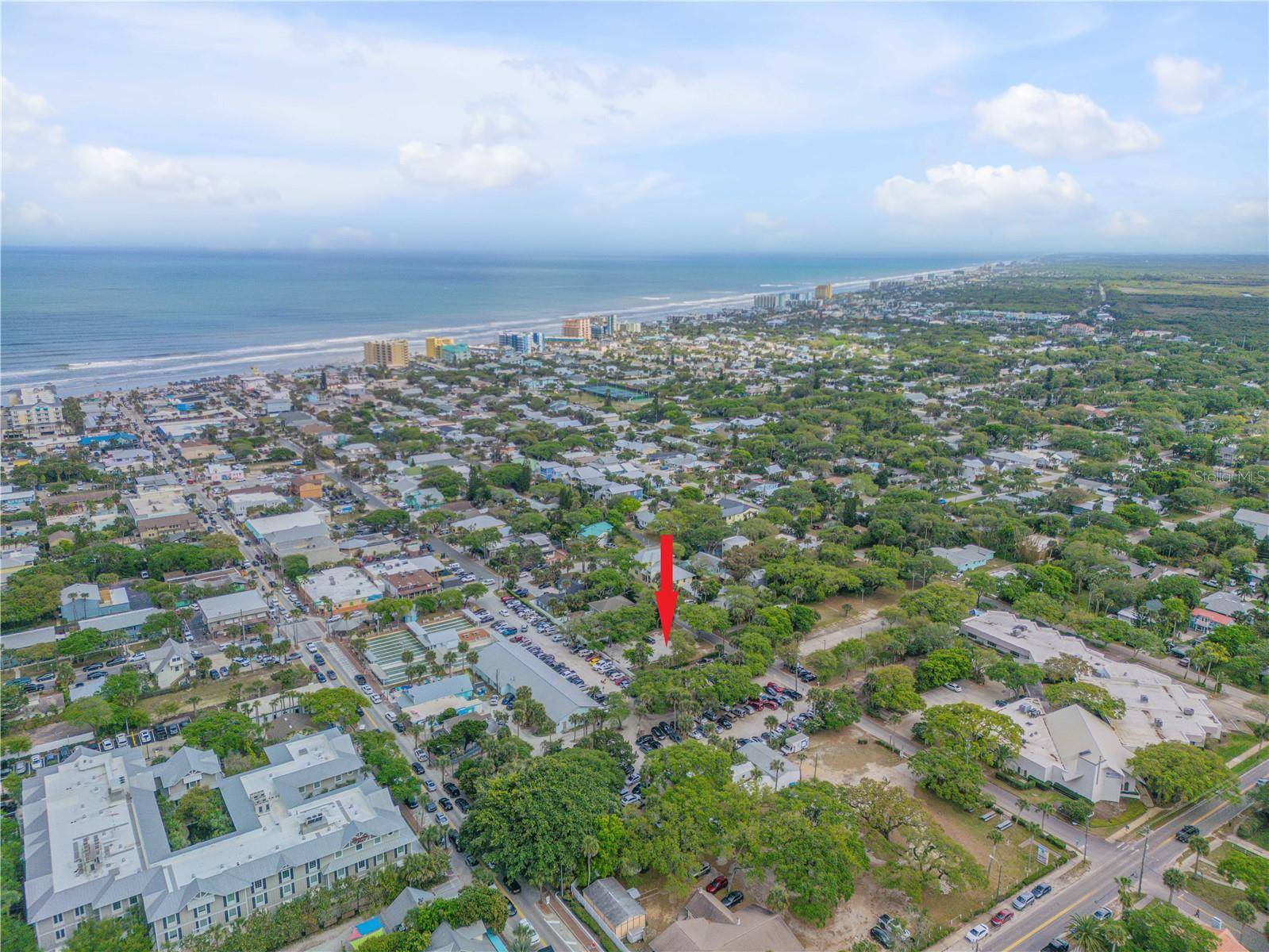 214 COLUMBUS AVE, New Smyrna Beach, FL 32169