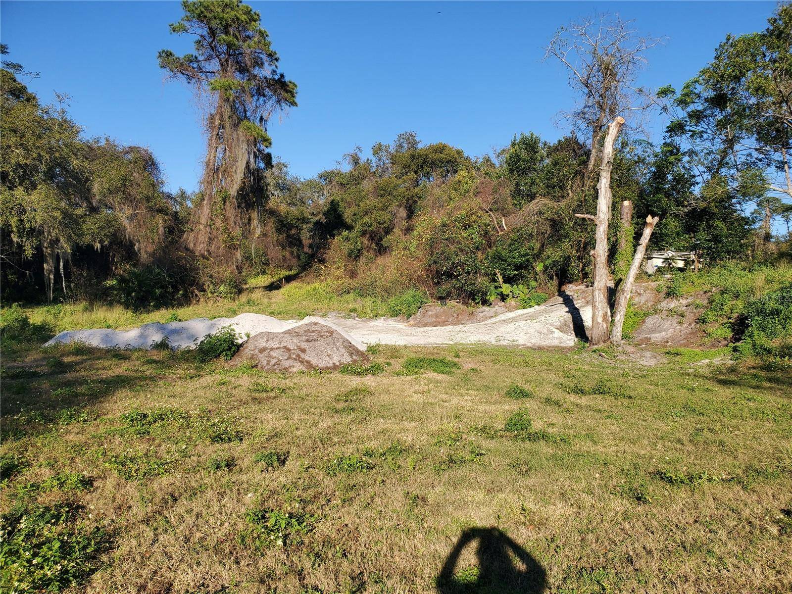 732 WATERFALL CIR, Deltona, FL 32725