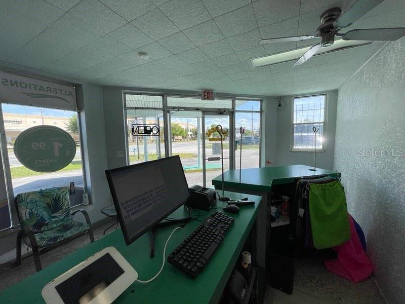 4000 OLD WINTER GARDEN RD, Orlando, FL 32805