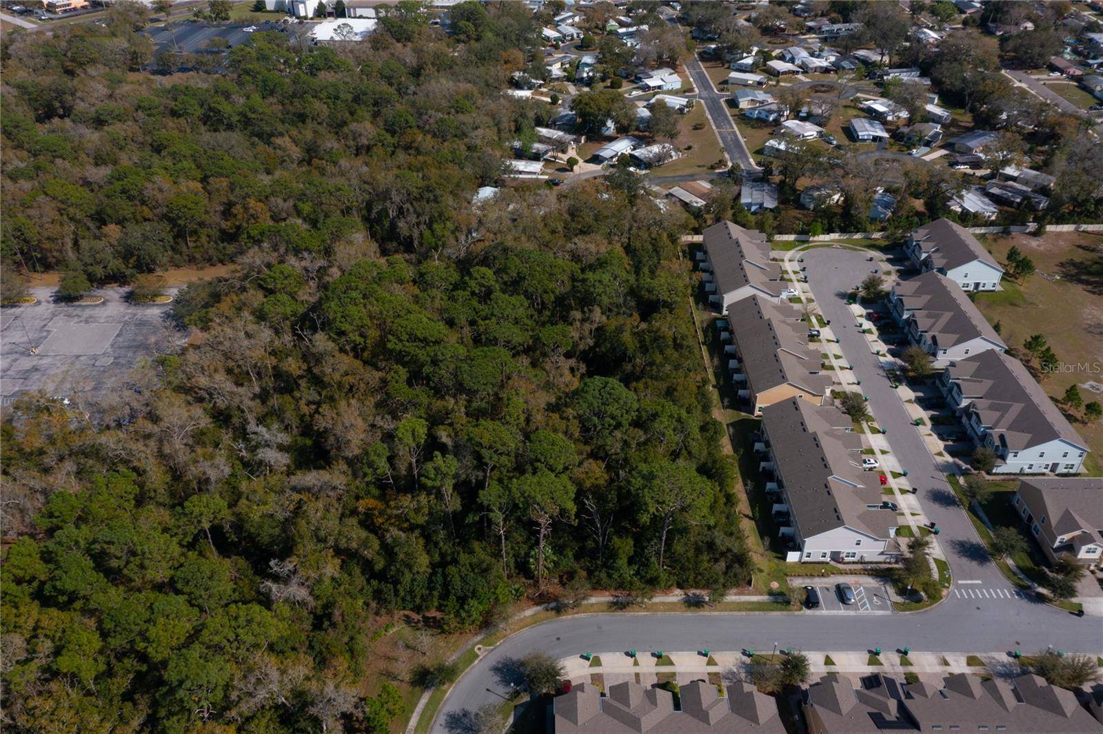 E. 10th Street COUNTRYMEN COURT., Apopka, FL 32703