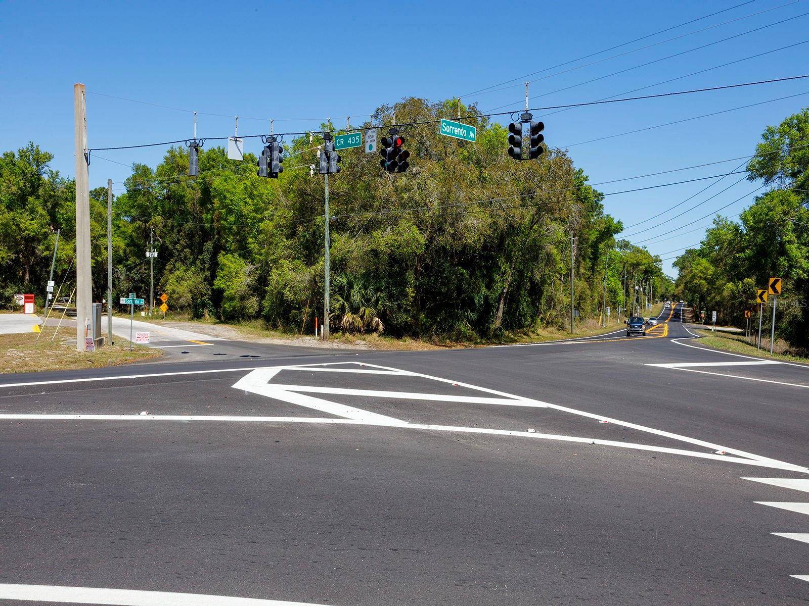 NILES ST, Mount Plymouth, FL 32776