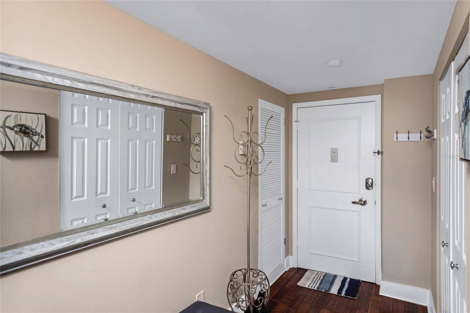 1212 BENJAMIN FRANKLIN DR #303, Sarasota, FL 34236