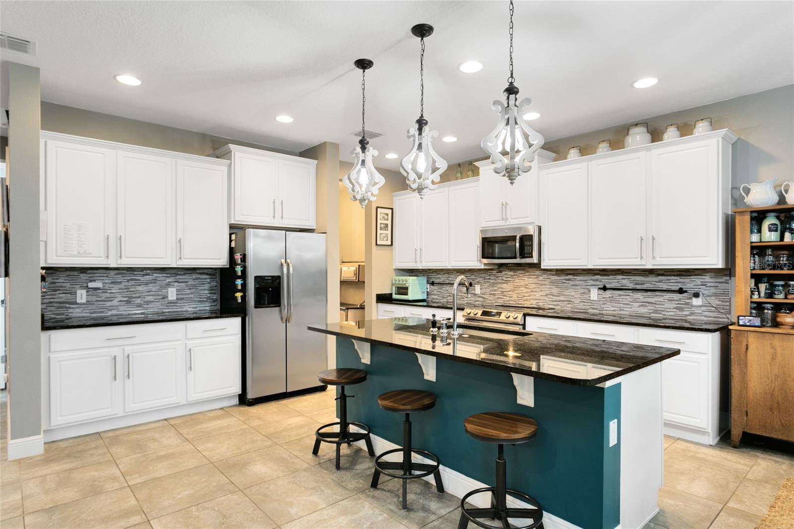 3877 SHORESIDE DR, Kissimmee, FL 34746