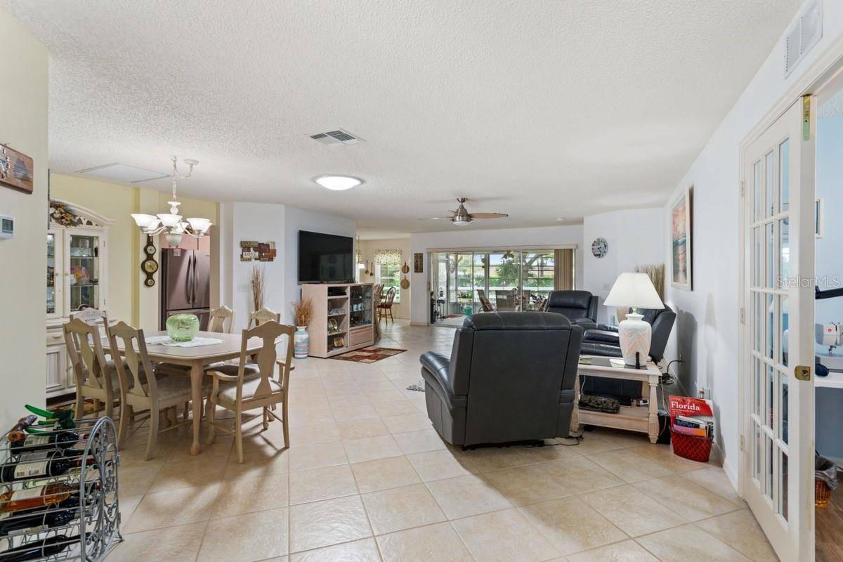9656 SW 93RD LOOP, Ocala, FL 34481