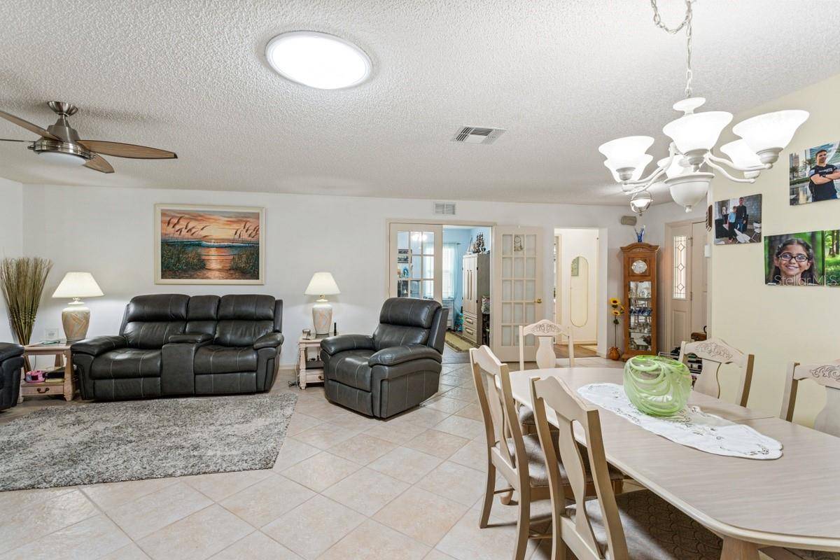 9656 SW 93RD LOOP, Ocala, FL 34481