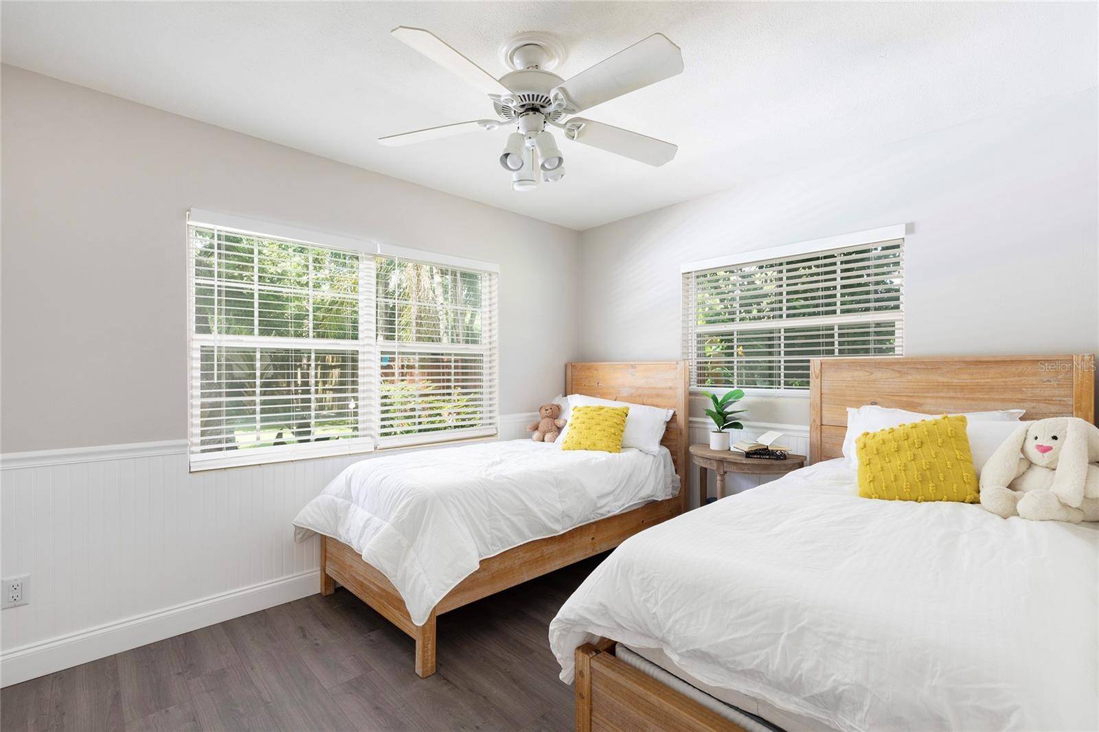 5233 LAKE HOWELL RD, Winter Park, FL 32792