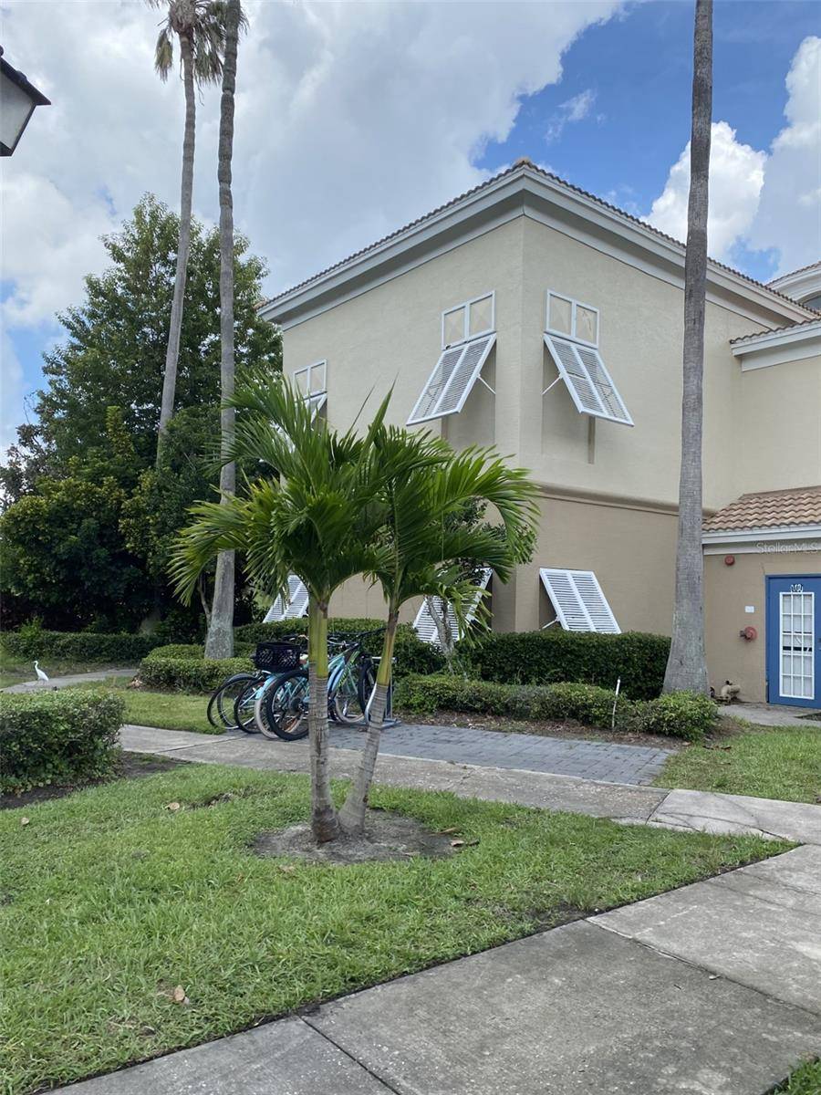 7320 WESTPOINTE BLVD #511, Orlando, FL 32835