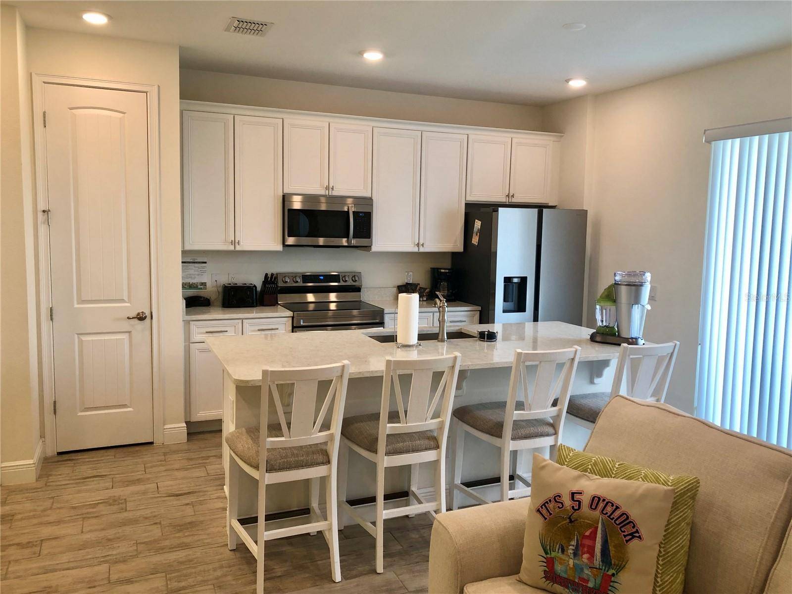 2972 ON THE ROCKS PT, Kissimmee, FL 34747
