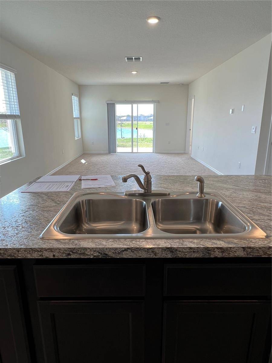 1914 ELKRIDGE STREET, Davenport, FL 33837