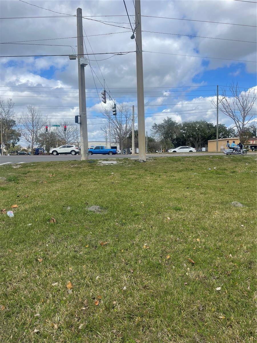 4412 SILVER STAR RD, Orlando, FL 32808
