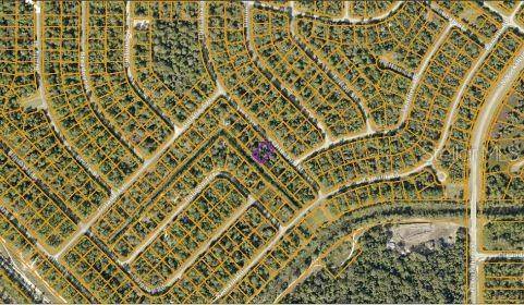 CHINABOX ST, North Port, FL 34288