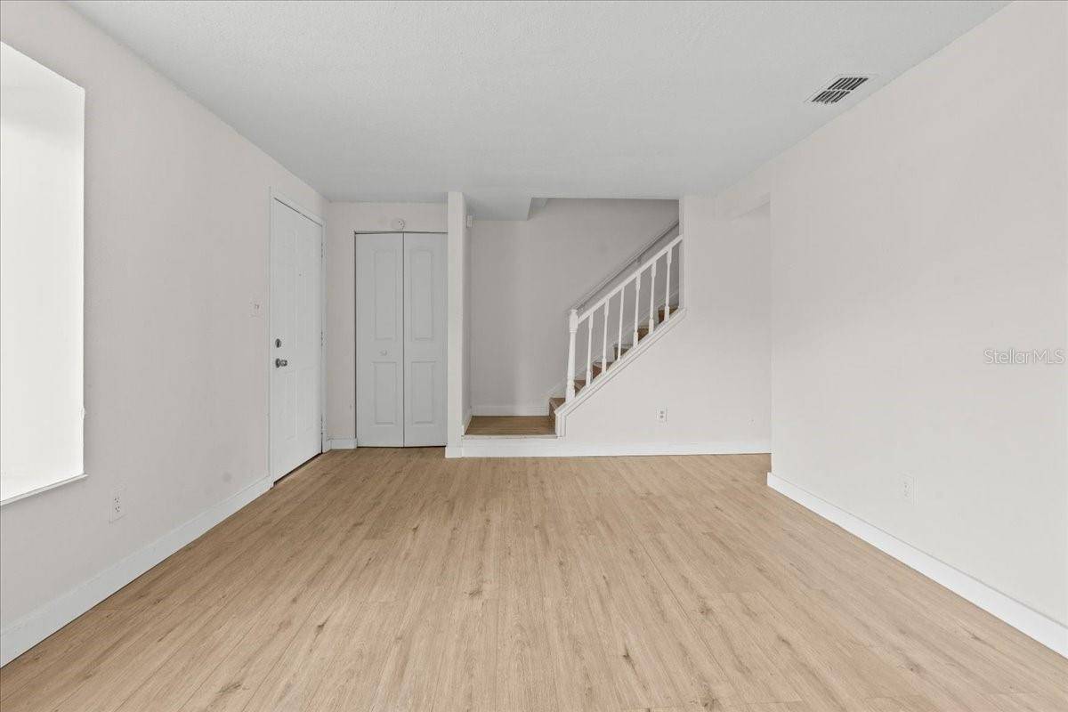 4945 SANOMA VLG #B, Orlando, FL 32808