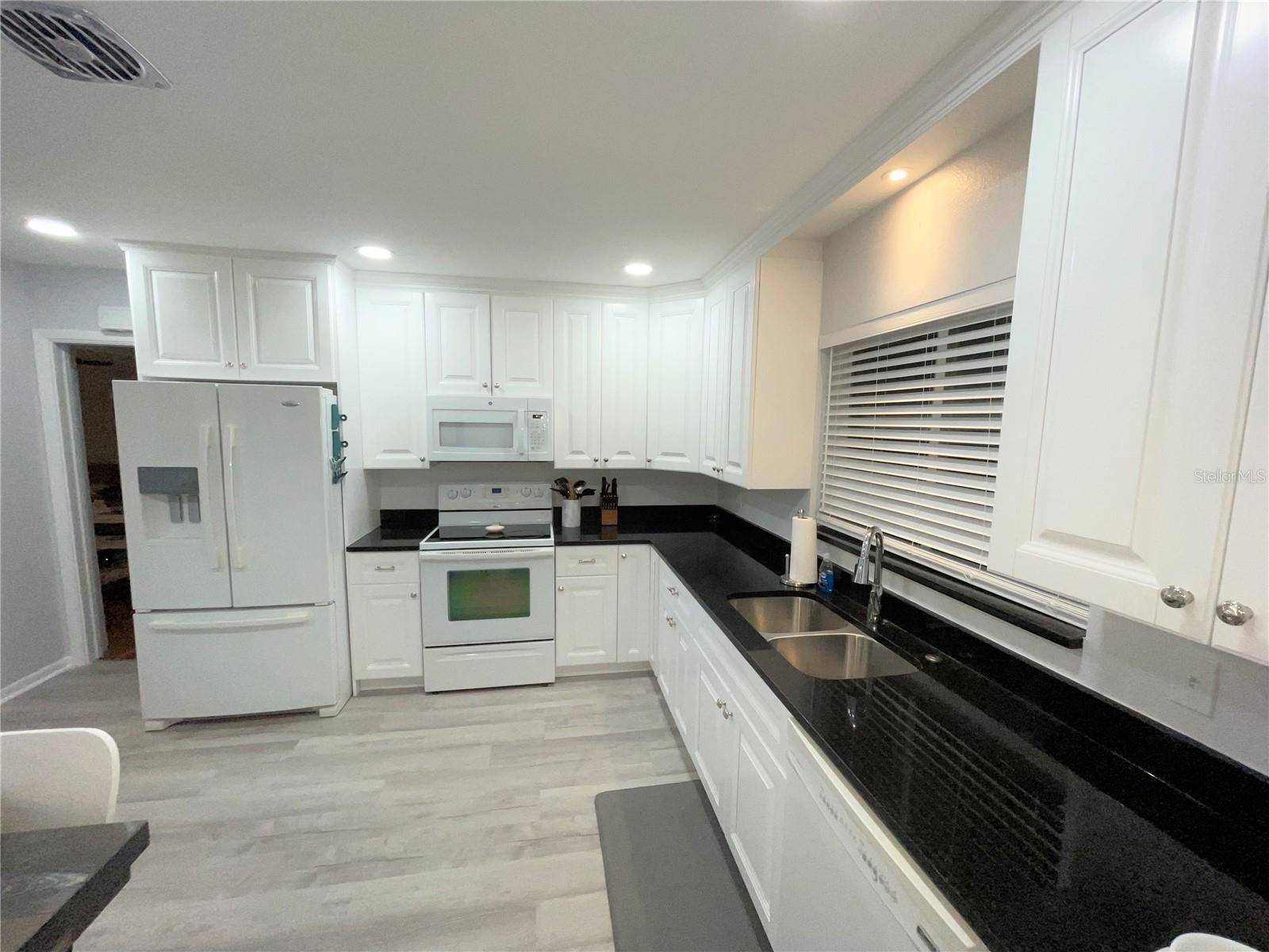 1963 RIPON DR, Clearwater, FL 33764