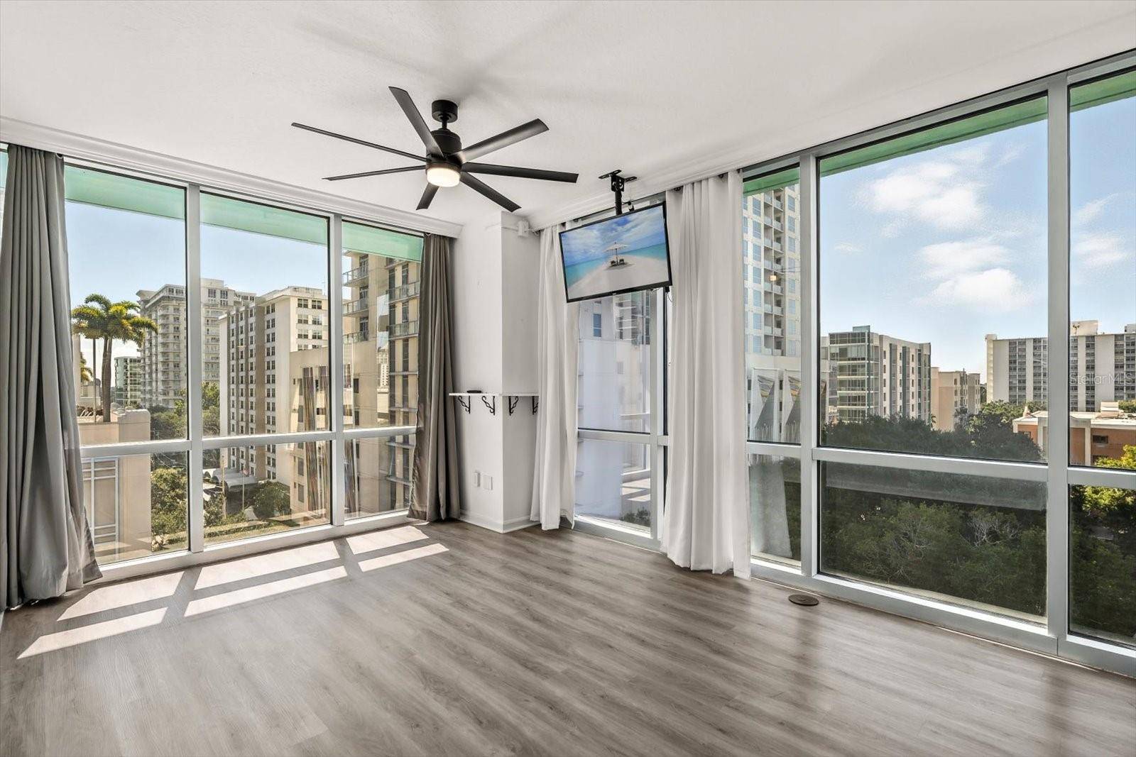 322 E CENTRAL BLVD #710, Orlando, FL 32801