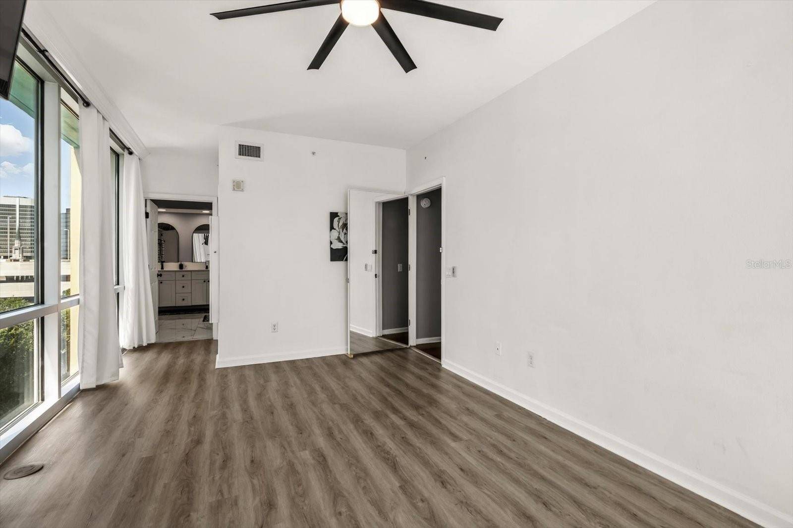 322 E CENTRAL BLVD #710, Orlando, FL 32801