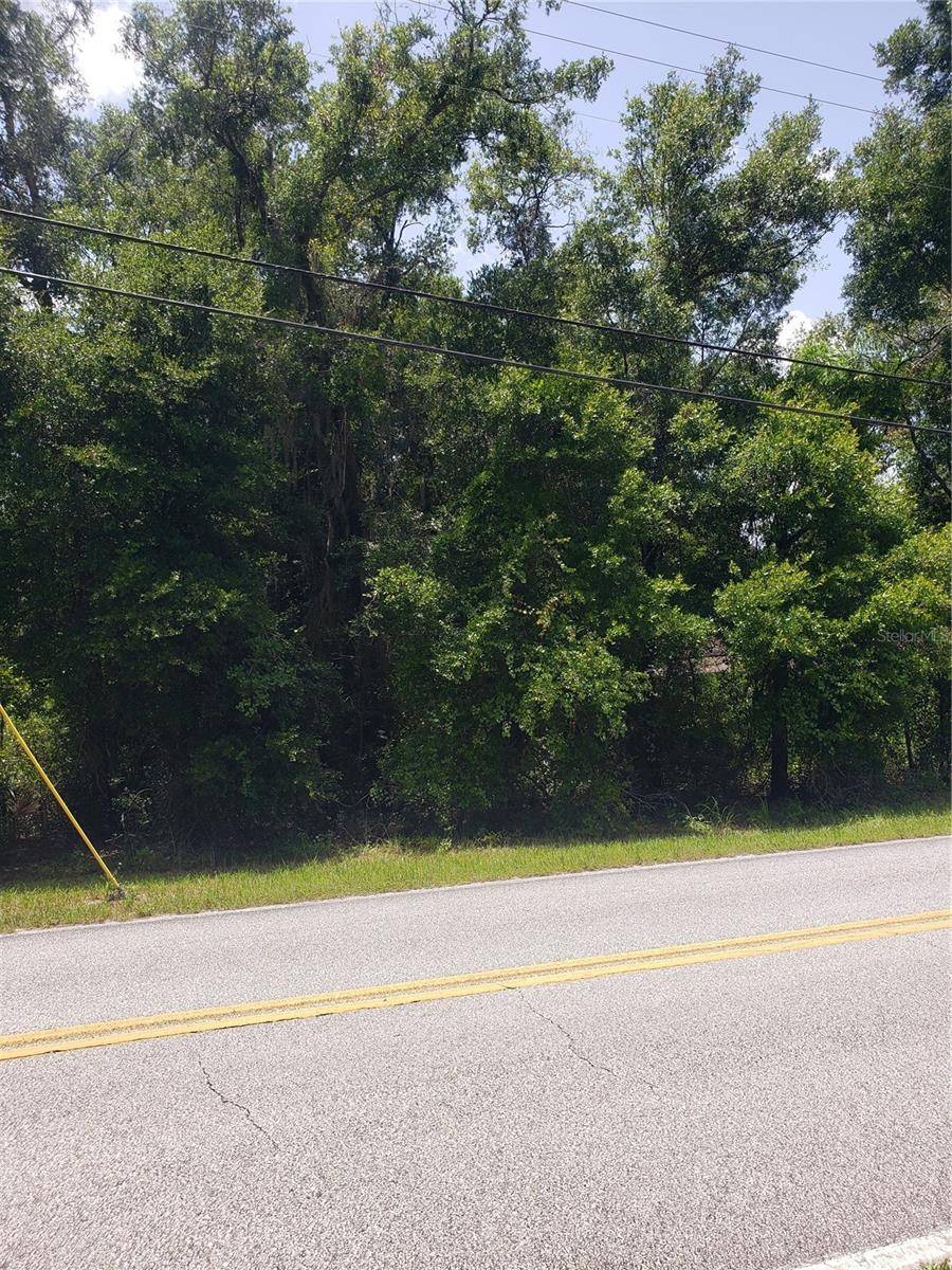 REYNOLDS RD, De Leon Springs, FL 32130