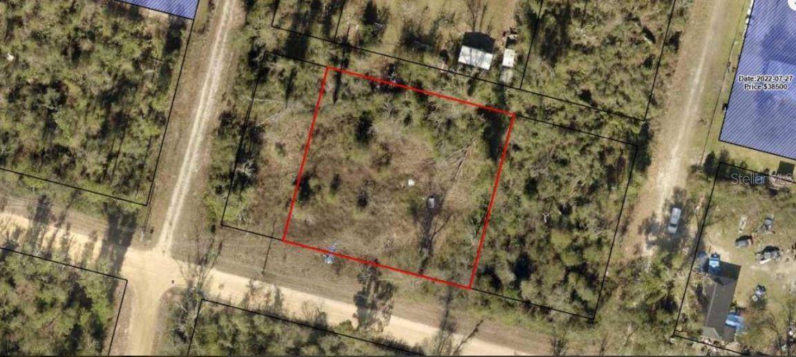 12307 3RD ST, Fountain, FL 32438