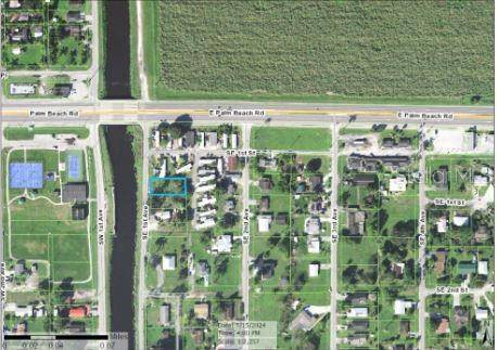 205 SE 1ST AVE, South Bay, FL 33493