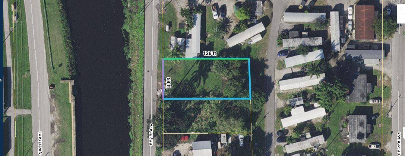 205 SE 1ST AVE, South Bay, FL 33493