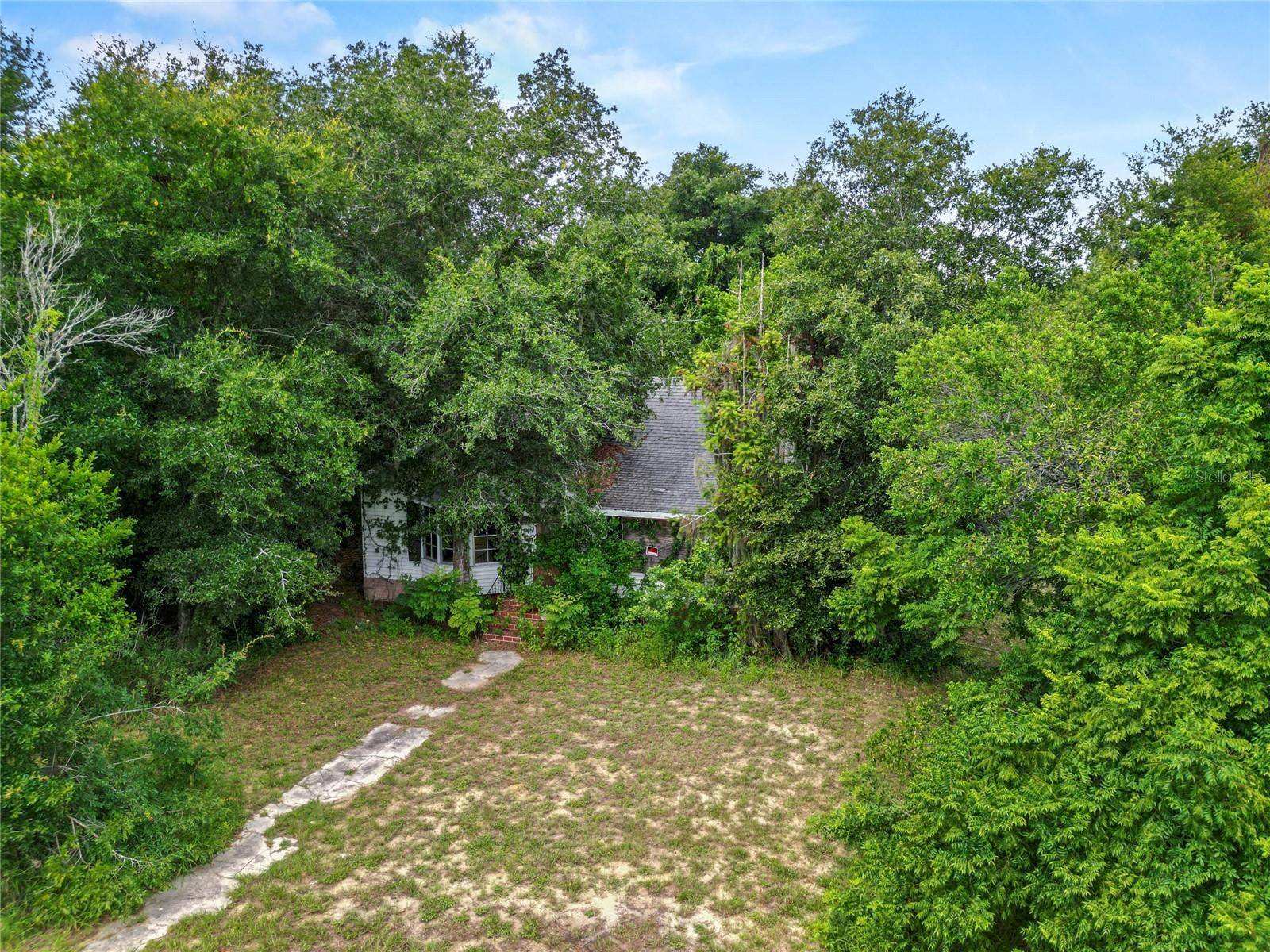 30035 STATE ROAD 19, Tavares, FL 32778