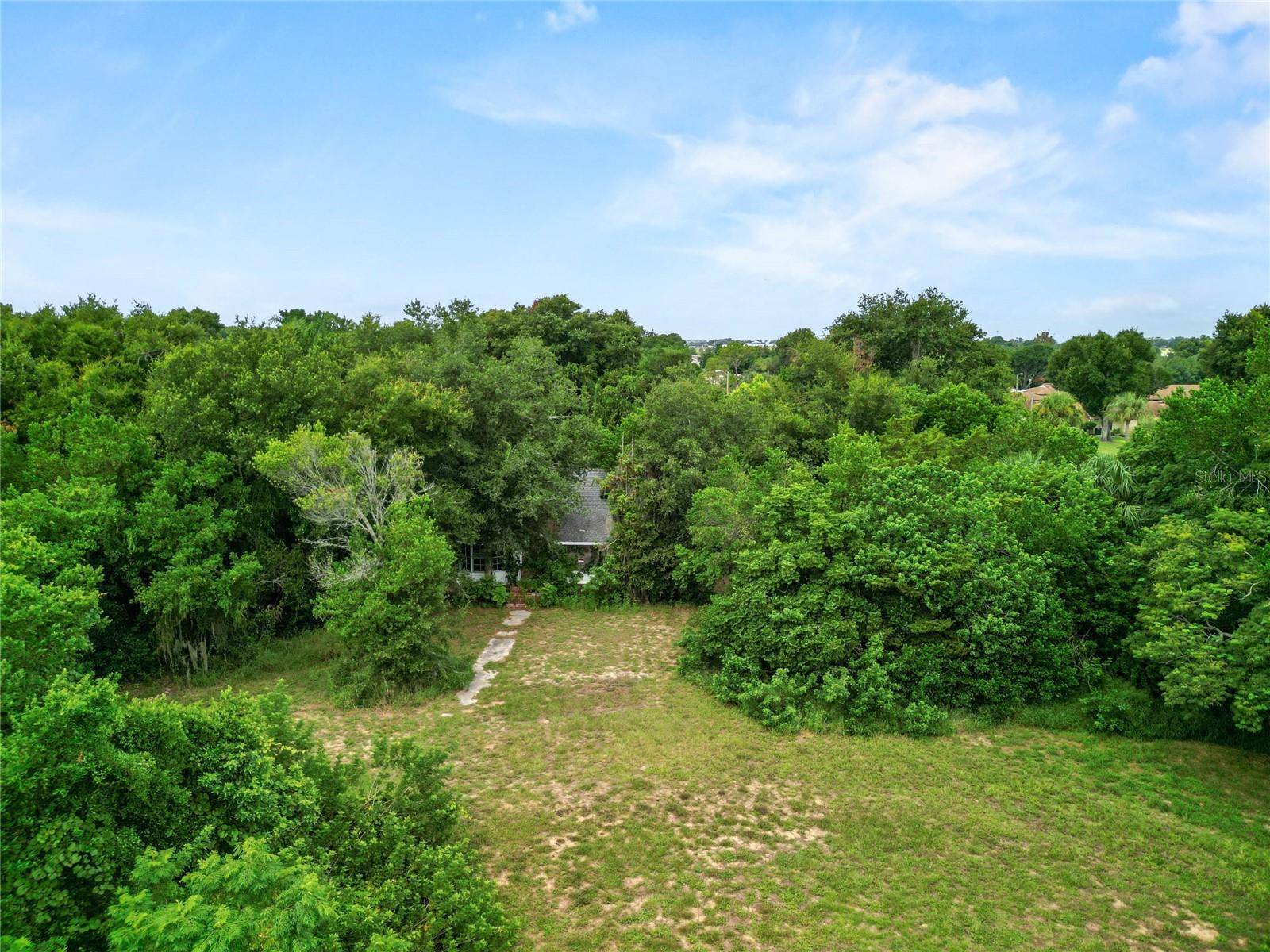 30035 STATE ROAD 19, Tavares, FL 32778