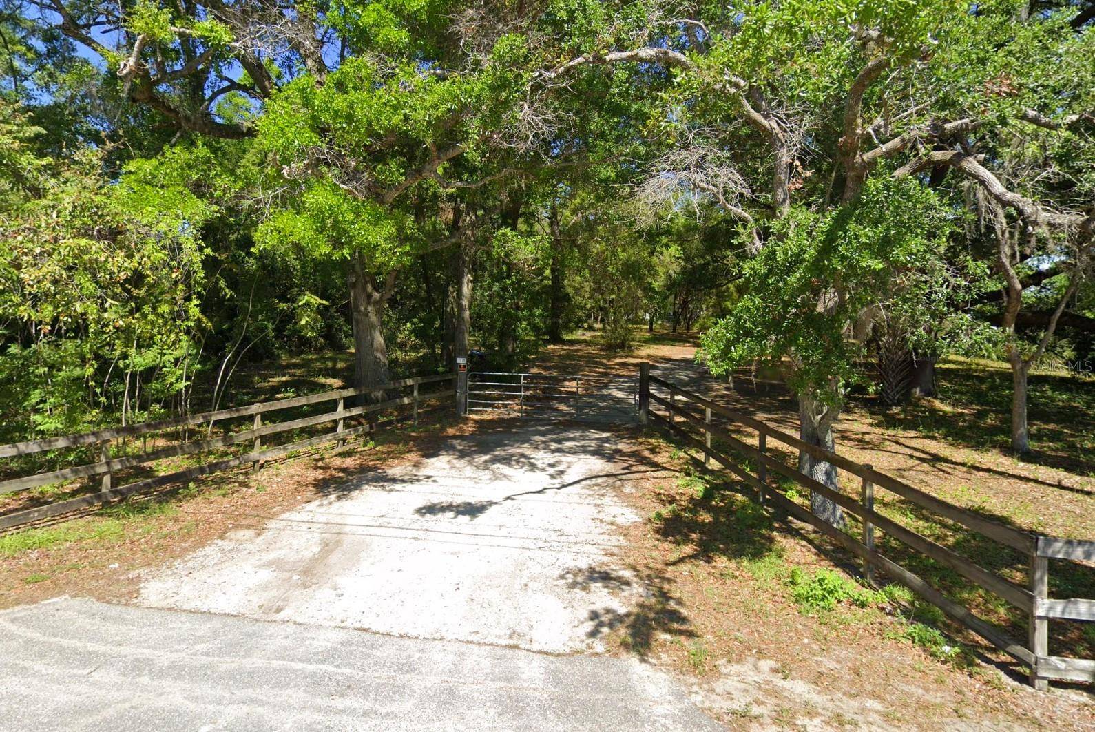 3537 W KELLY PARK RD, Apopka, FL 32712