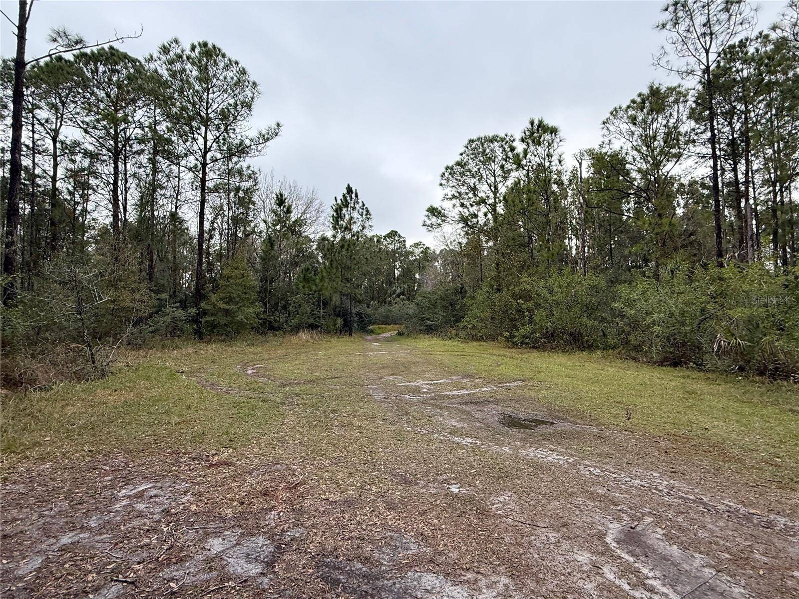 1012 INDIAN LAKE DR, Indian Lake Estates, FL 33855