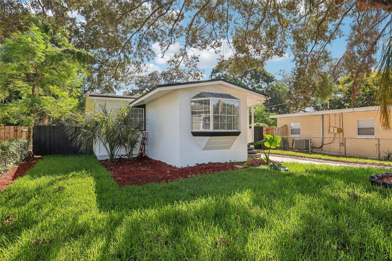 1815 LARKIN AVE, Orlando, FL 32812