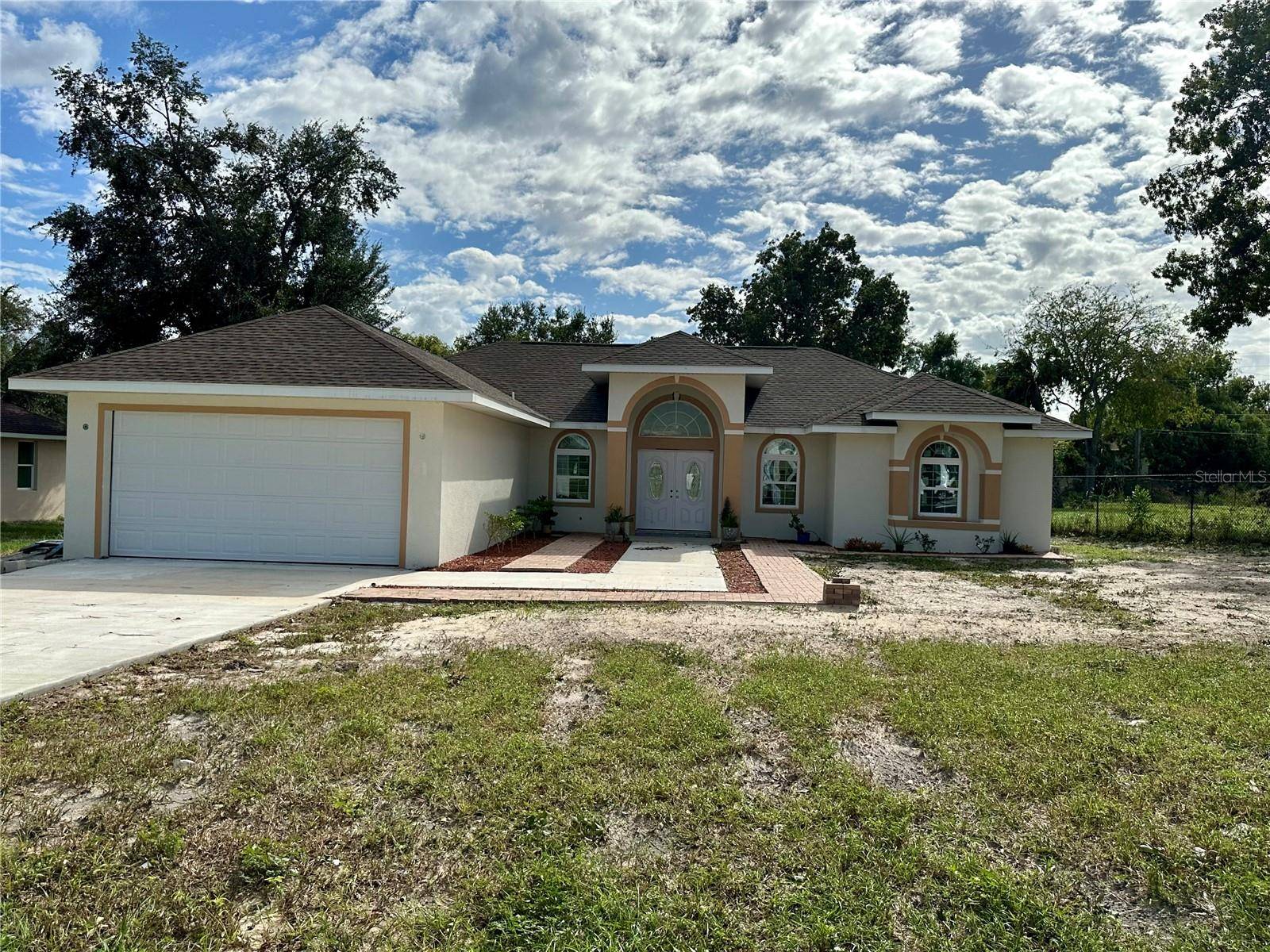 17271 E PEGGY AVE. AVE, Mount Dora, FL 32757