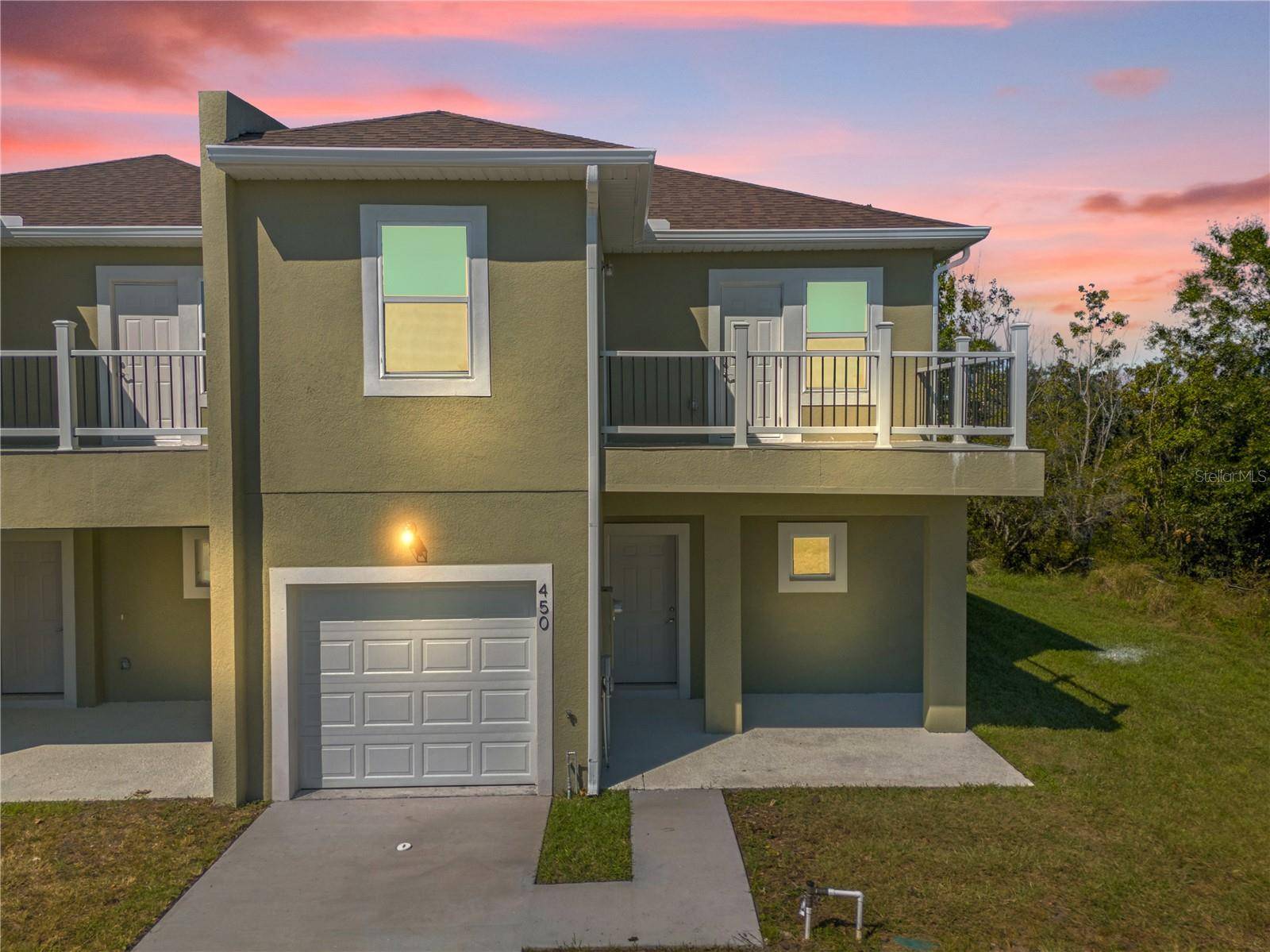 450 LAKE SHORE Pkwy, Davenport, FL 33896