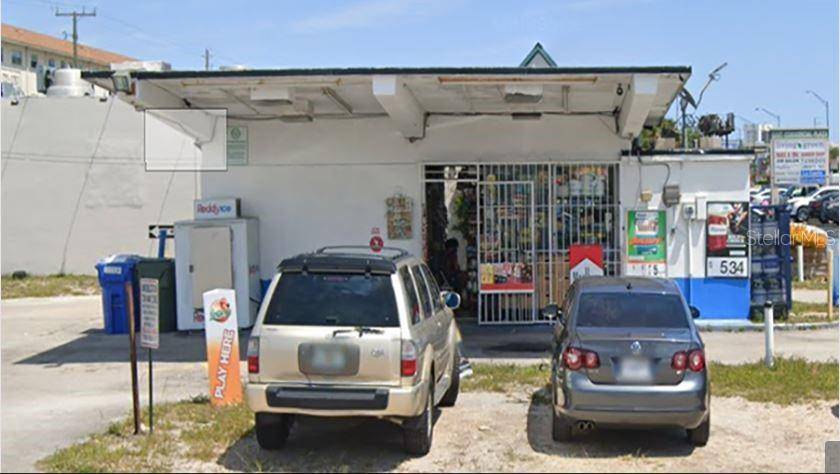 1301 E COMMERCIAL BLVD, Oakland Park, FL 33334