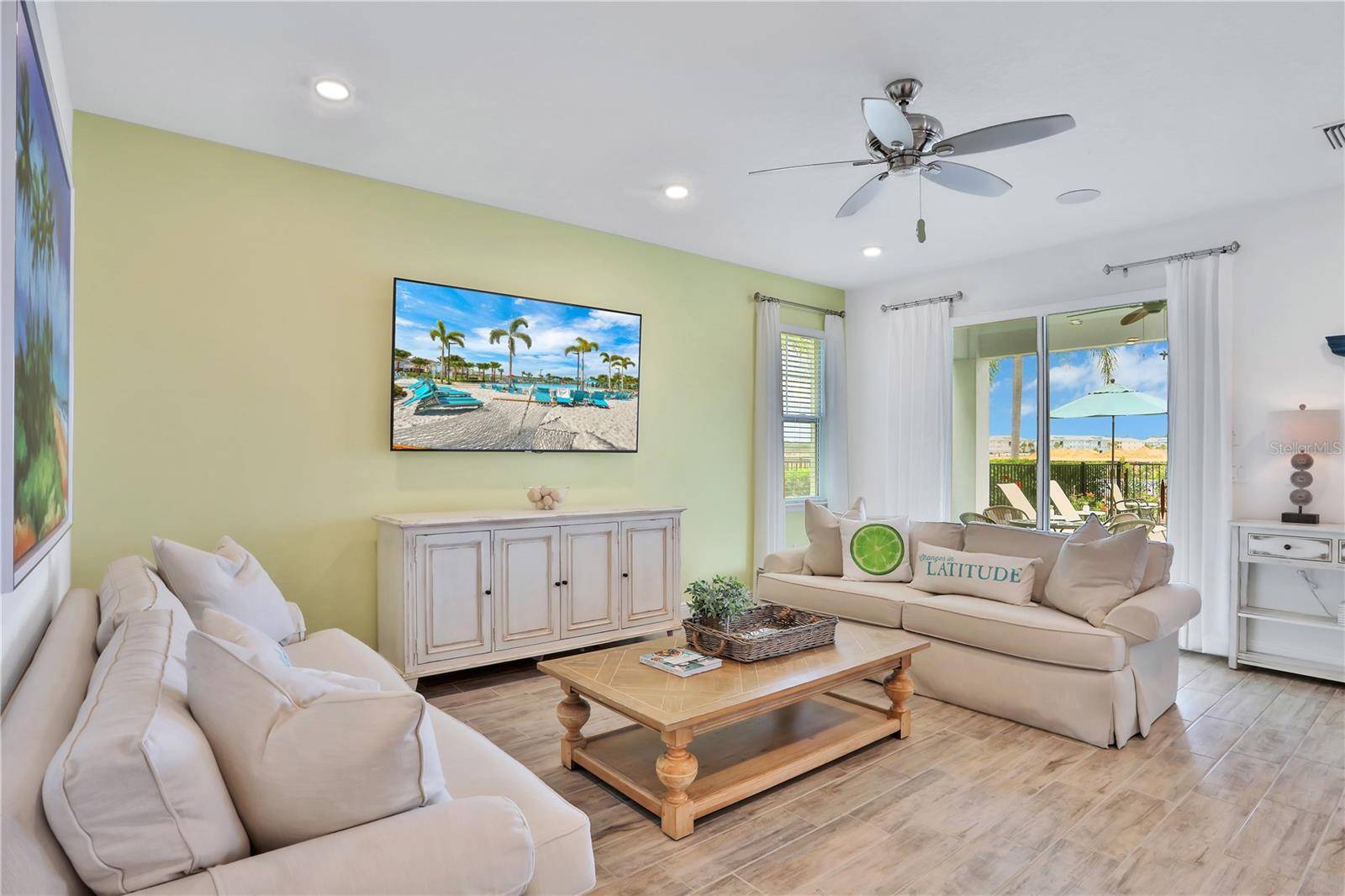 3056 PARROT HEAD PL, Kissimmee, FL 34747