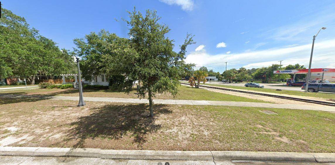 Lake Wales, FL 33898
