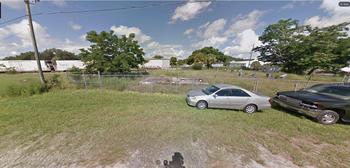60 E ST, Lake Wales, FL 33898