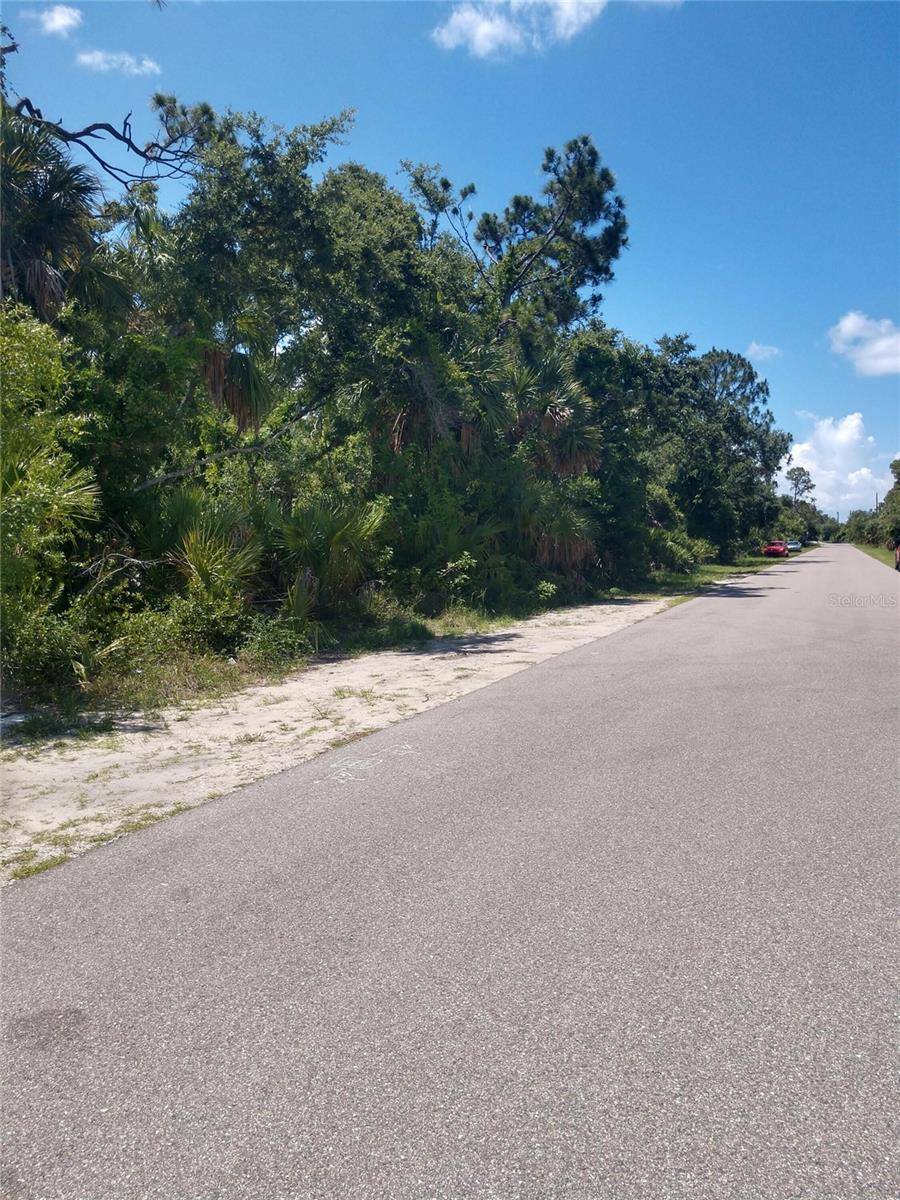 1420 KENESAW ST, Port Charlotte, FL 33948