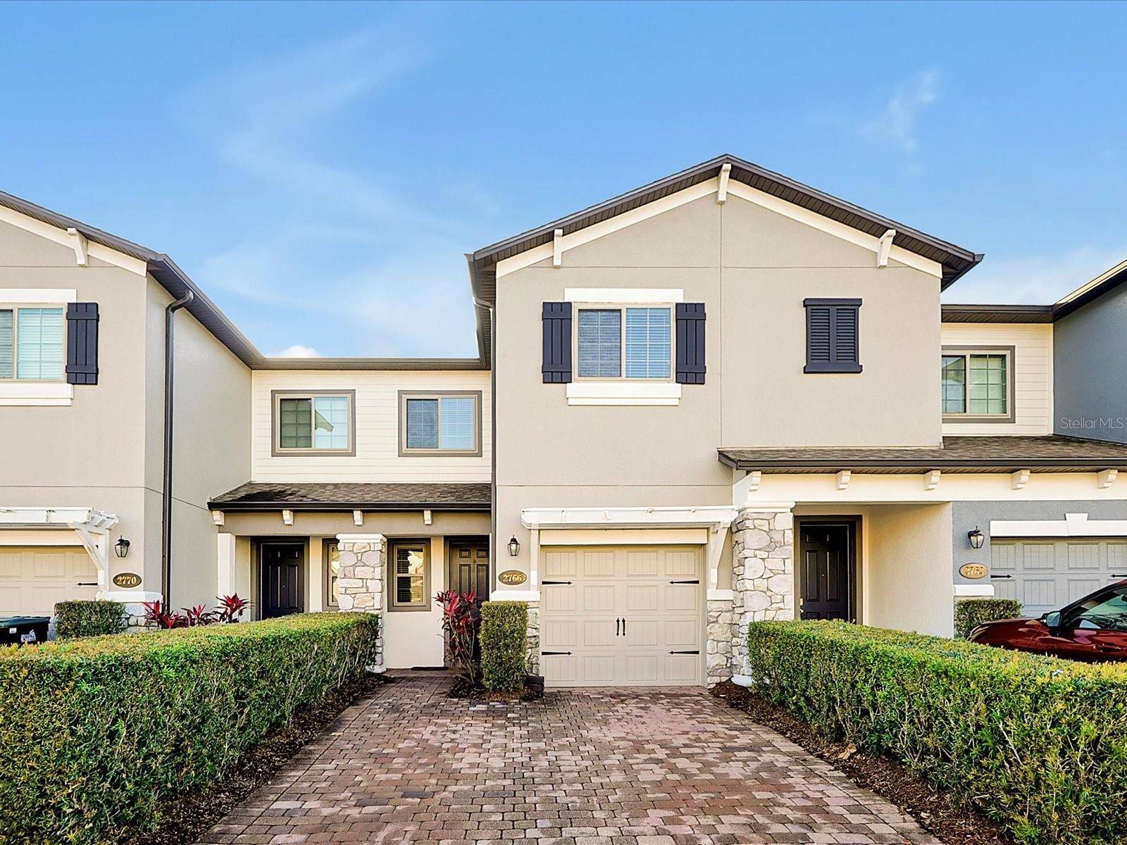 2766 WHITE ISLE LN, Orlando, FL 32825