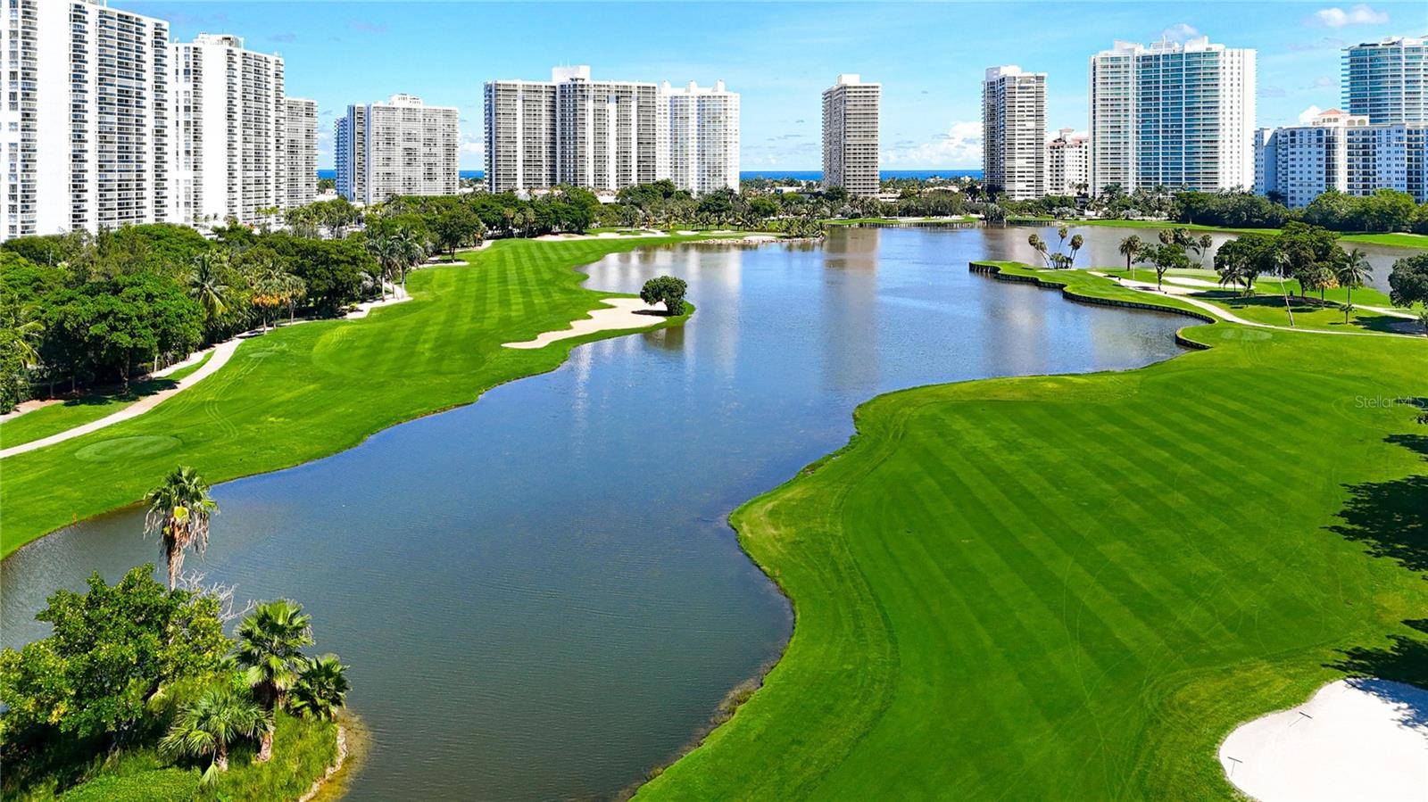 20225 NE 34TH CT #817, Miami, FL 33180
