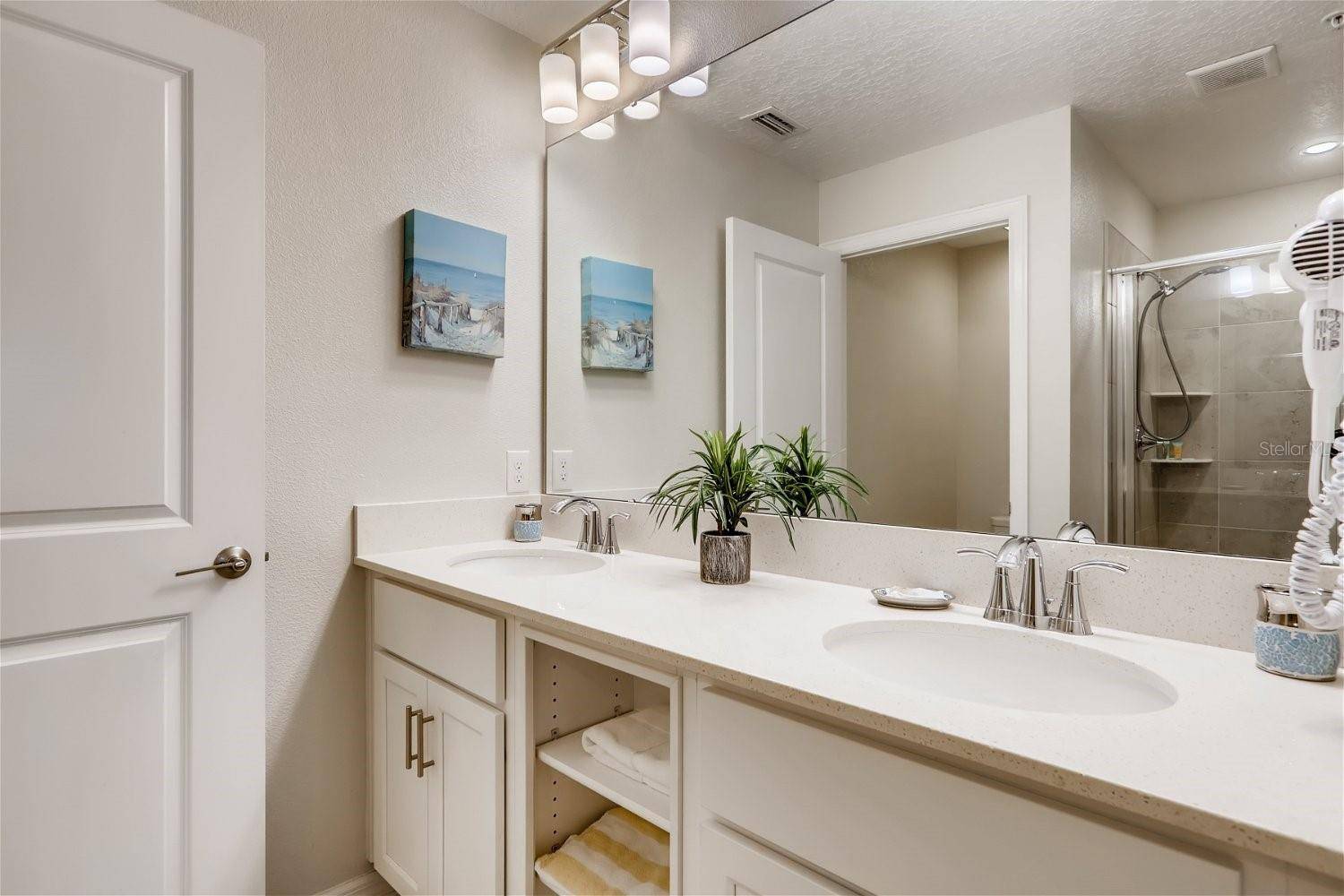 4731 CLOCK TOWER DR #203, Kissimmee, FL 34746